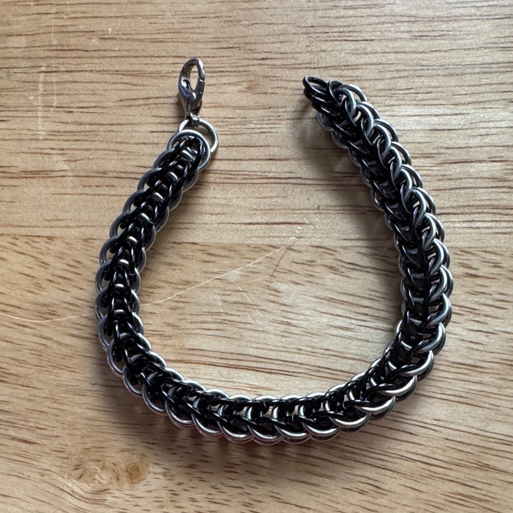 Stainless steel black & silver Chain Bracelet - Picture 6 of 6